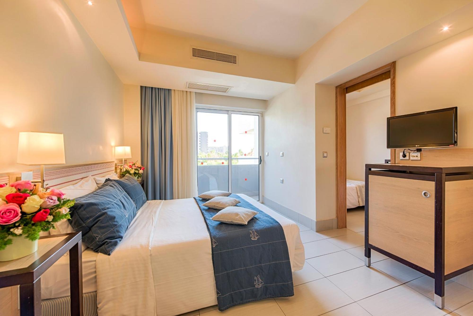 Esperides Beach Resort Ammoudes  Rom bilde